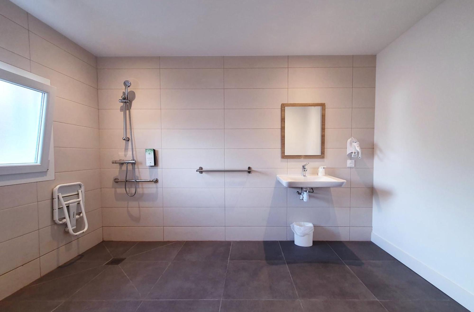 Kyriad Direct Toulon Ouest - La Seyne Sur Mer Εξωτερικό φωτογραφία